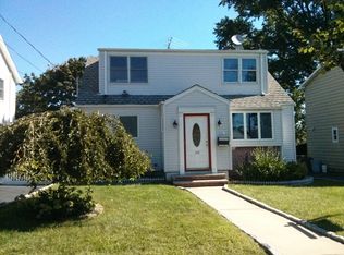 140 Rock Hill Rd, Clifton, NJ 07013