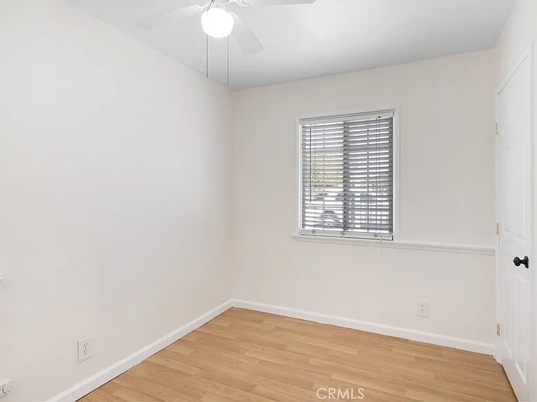 1104 Torrance Blvd — Photo 8