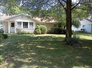 513 Vermont Rd, Elyria, OH 44035