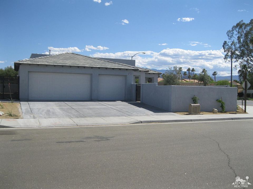 1st image of 79007 Lake Club Dr