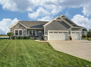 2322 Larkspur Dr, Troy, OH 45373