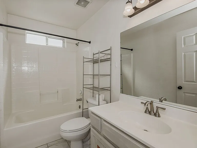 2195 E Emerald River Way — Photo 19