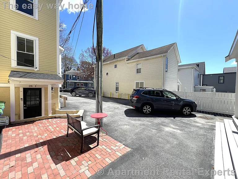 26 Putnam St #4 — Photo 10