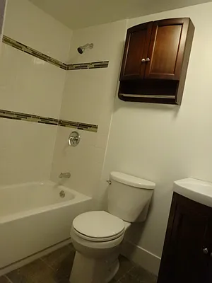 Rented by DSA Realty | media 35