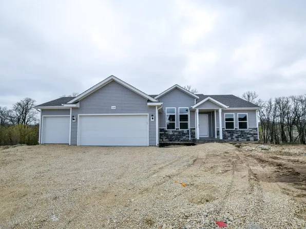 1545 Cornerstone Circle, Platteville, WI 53533