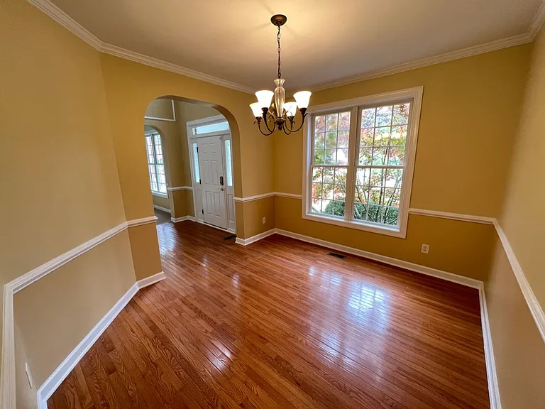 1006 Goldenview Ct — Photo 15