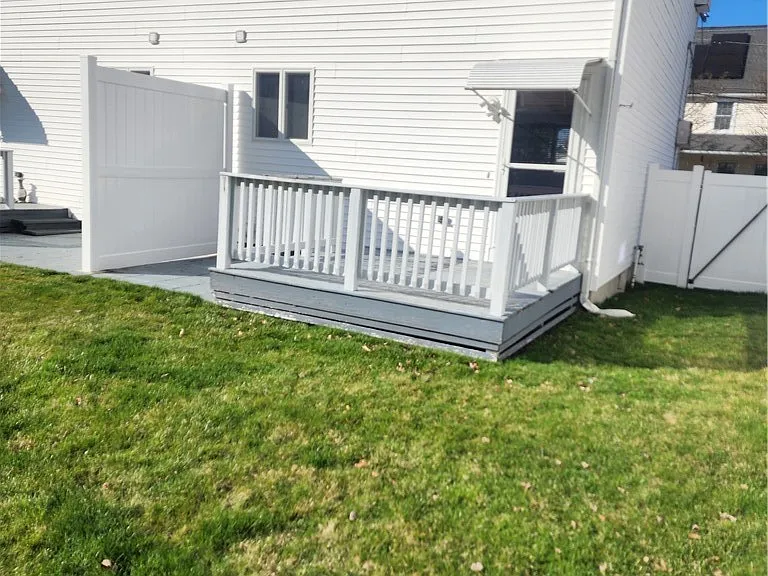 44 Nellie St — Photo 24