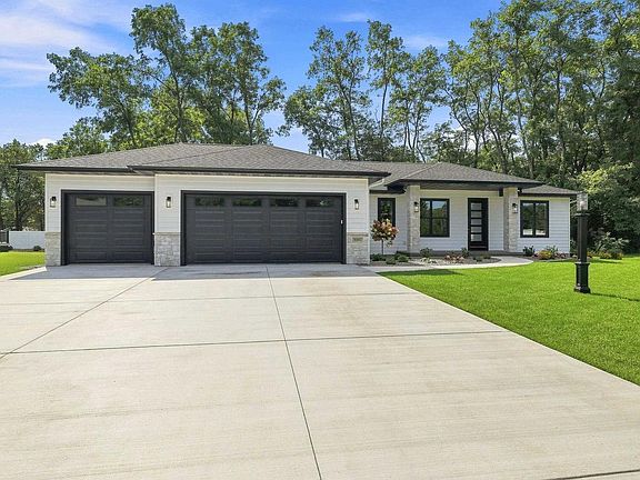 2nd image of 2321 BROOKE LANE