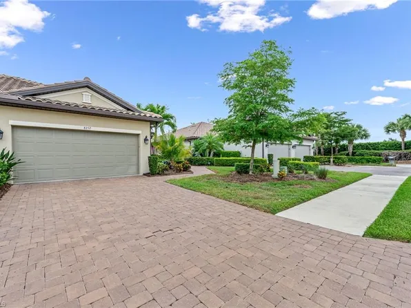 8257 Lucello Ter W, Naples, FL 34113