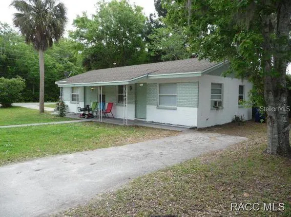 508 NE Crystal St, Crystal River, FL 34428