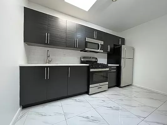 Rented by Bright Villas LLC | media 2