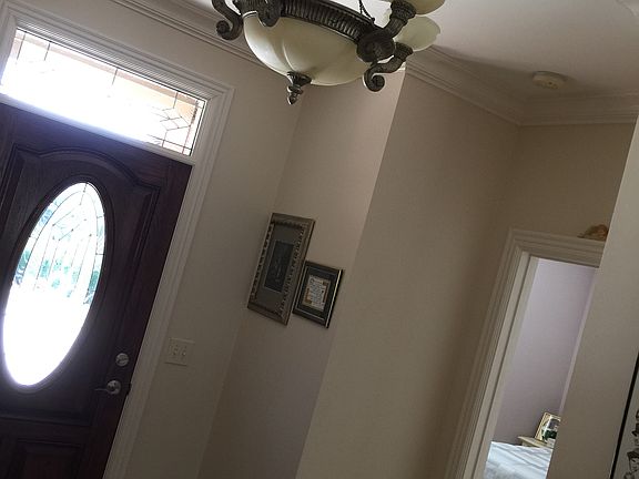 2nd image of 3052 Lyndale Ct