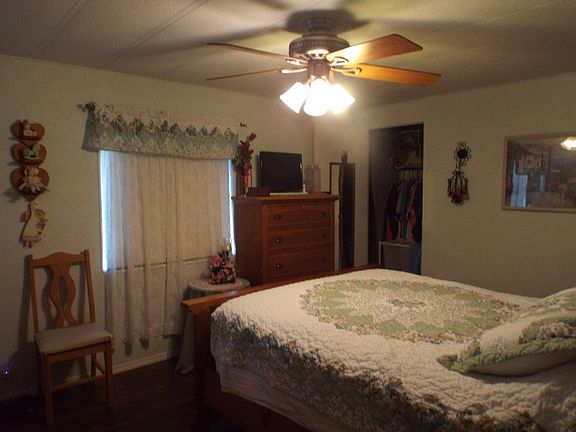 4th image of 2552 NE Turner Ave Lot 070