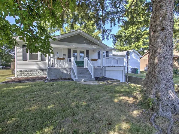 4080 Bayview Dr, Decatur, IL 62521