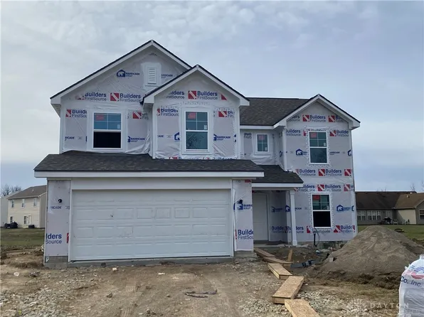 6 Clinchfield Ct, New Lebanon, OH 45345