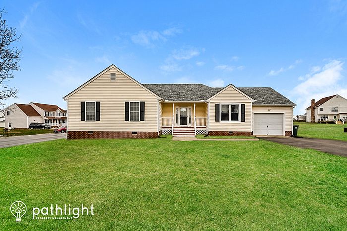 1st image of 1600 Fawcett Ln