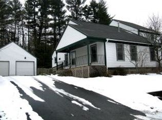 4 Stonegate Dr, Middlebury, VT 05753