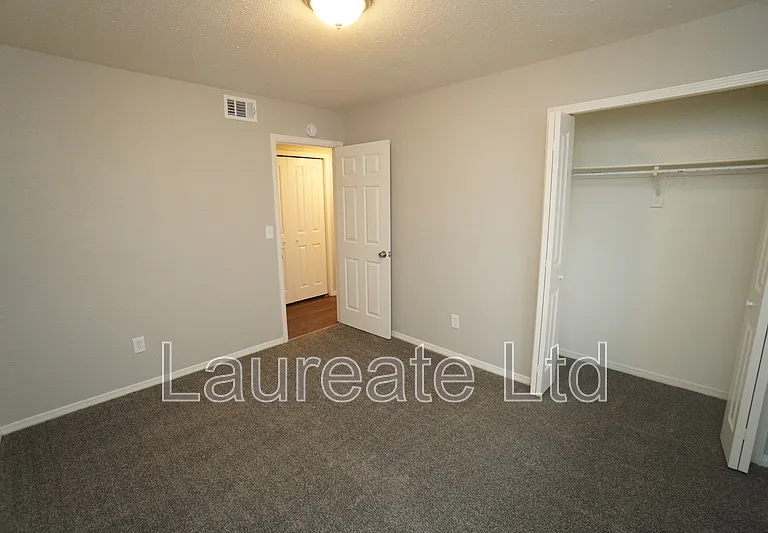 1305 Wolff St #4 — Photo 9