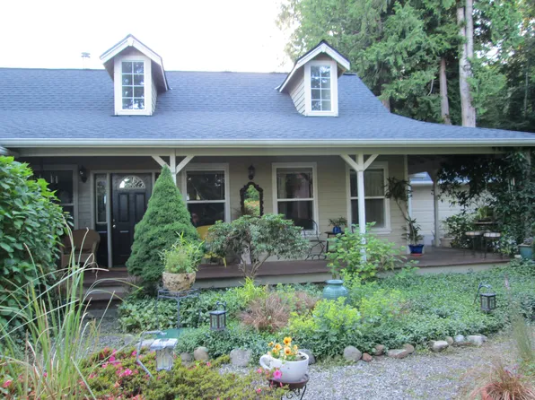 17137 Angeline Avenue South NE, Suquamish, WA 98392