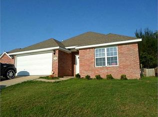 3588 Grainger Cir, Springdale, AR 72764