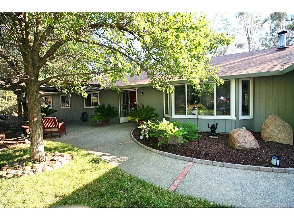 42767 Ranger Circle Dr photo 1