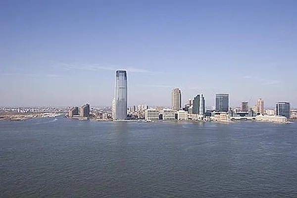 Rented by Level Group | media 10