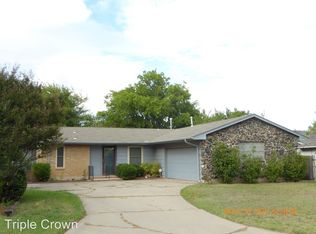 5605 NW Briarwood Dr, Lawton, OK 73505