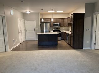 2150 Founders Dr APT 134, Northbrook, IL 60062