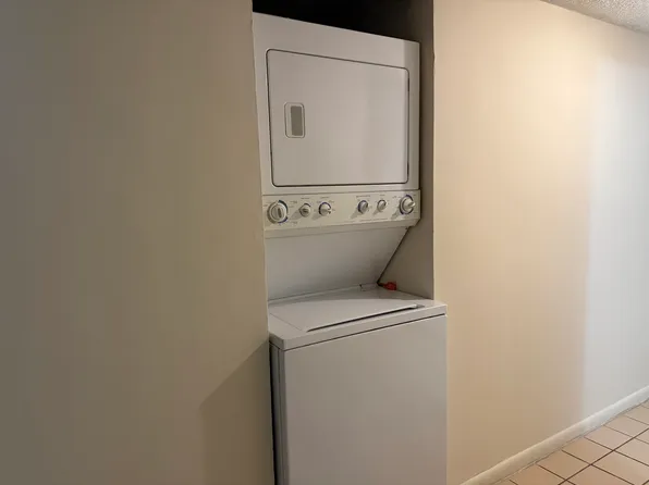 11581 NW 41st St #81, Pompano Beach, FL 33065