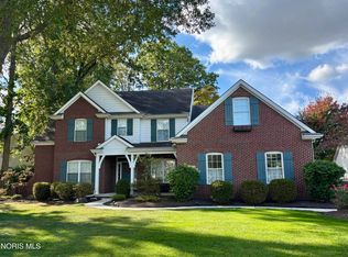 3120 Lexington Glen Blvd, Monclova, OH 43542