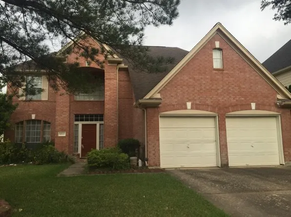 8906 Beawood Dr, Houston, TX 77083
