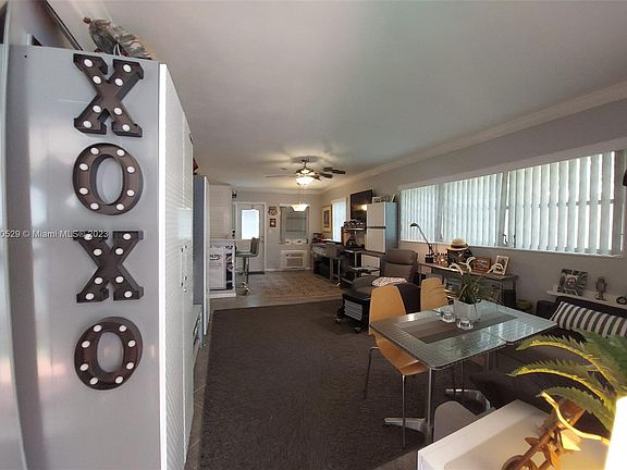 3rd image of 2317 Garfield St APT 8