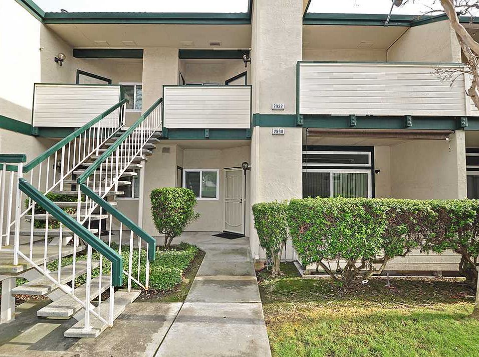 1st image of 2930 Flint St #103