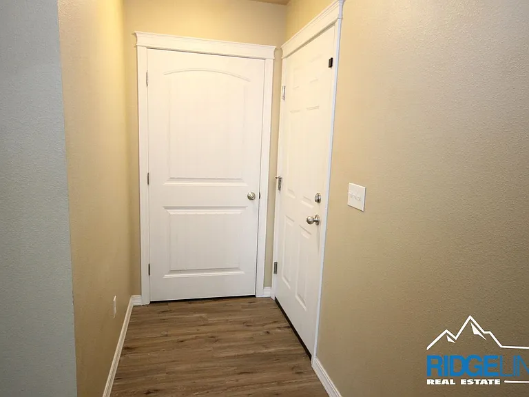 2326 14th Ave S #5 — Photo 9