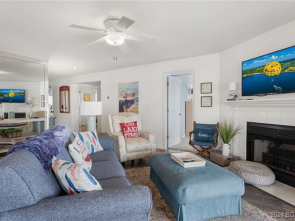 3rd image of 356 Regatta Bay Cir #3D