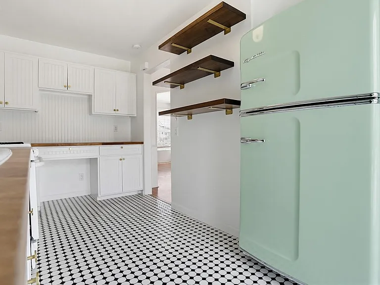 4548 Max Dr — Photo 14