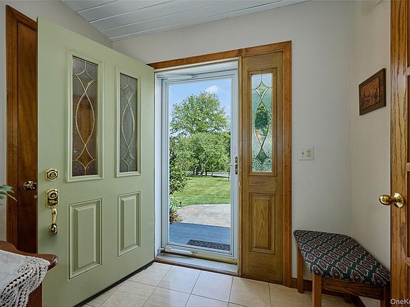 3rd image of 125 Smith Road