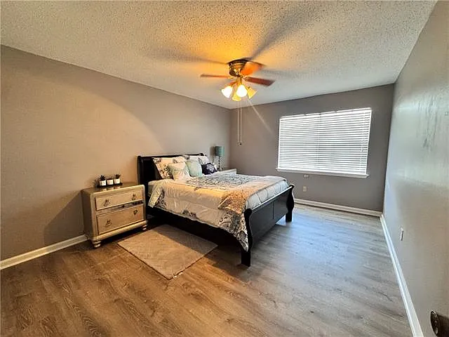 132 Layburn Ct — Photo 16