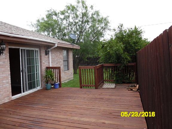 5th image of 1640 Nelly Mae Glass Dr