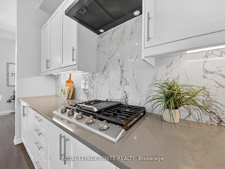 235 Port Darlington Rd — Photo 14