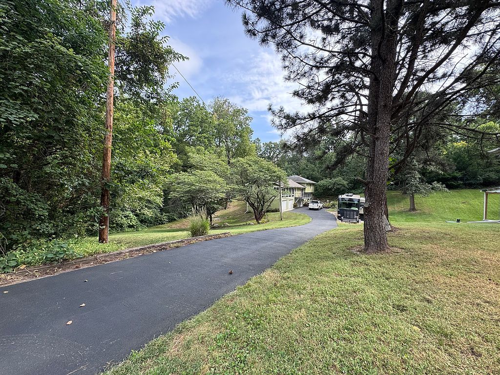 4060 NW 46th Pl - Property Image