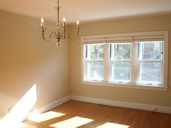 4th image of 7510 Parkdale Ave #N1