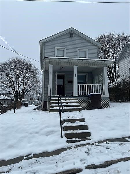 2nd image of 297 Andrew St