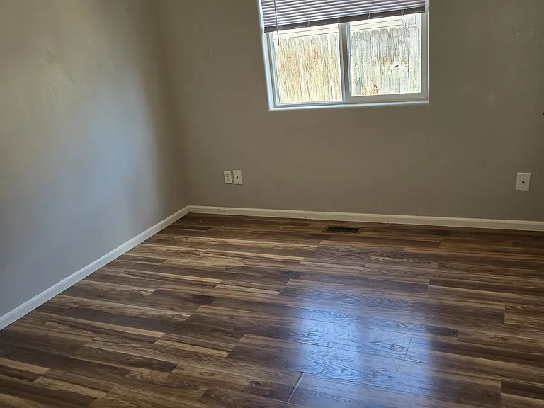 3206 Santa Fe Ave — Photo 14
