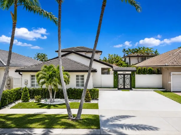 14793 NW 87th Pl, Miami Lakes, FL 33018