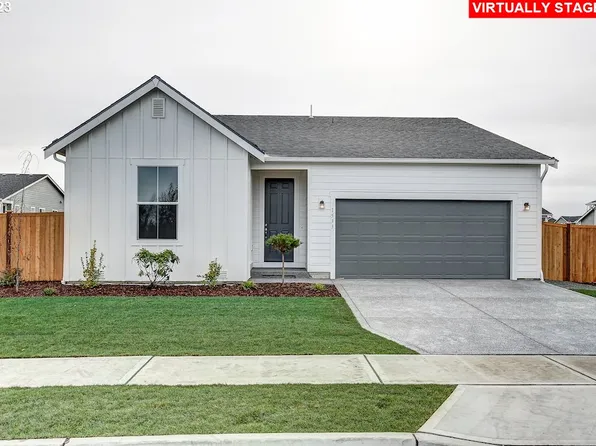 2138 NE Currin Creek Dr, Estacada, OR 97023