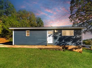 22 Edna St, Bakersfield, MO 65609