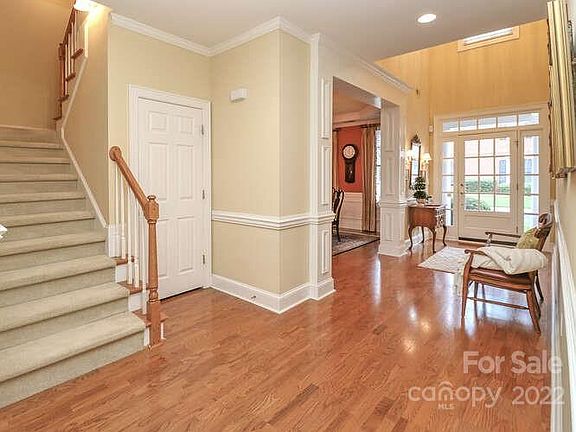 5th image of 7610 Dahlia Blossom Dr