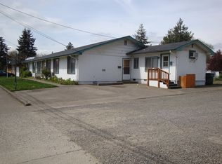 55 E St, Lebanon, OR 97355