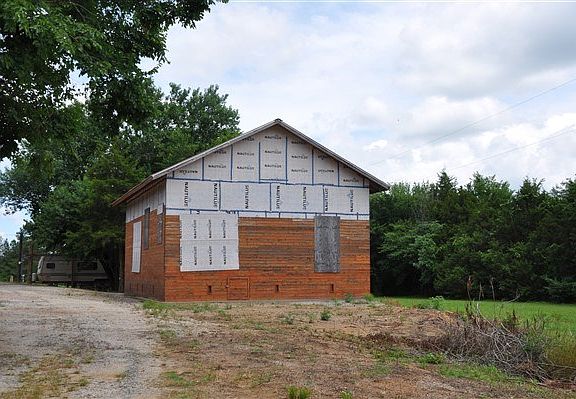 3rd image of 26948 School House Loop